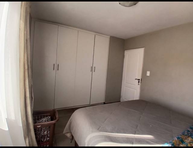2 BEDROOM TOWNHOUSE FOR SALE IN ALBEMARLE